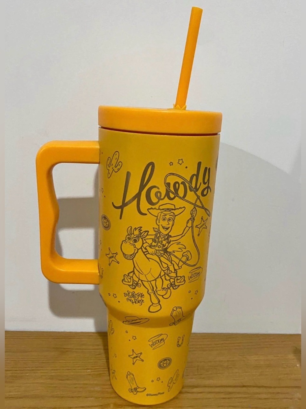 Disney Toy Story Woody yellow 40.5 oz Tumbler new limited edition